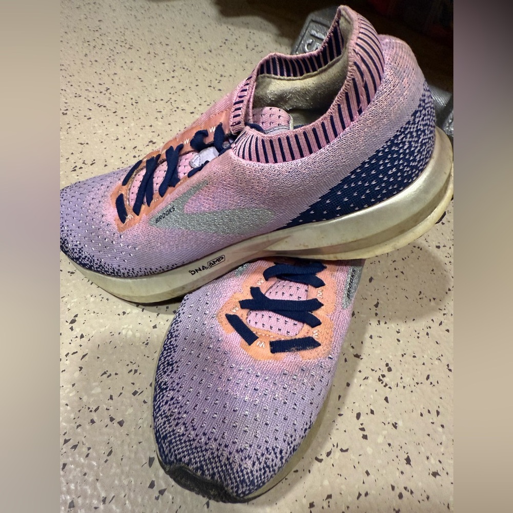 Brooks Women's Athletic Shoes in Pink and Navy